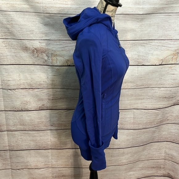 Lululemon Daily Practice Jacket Hood Sapphire Blue Size 4 Thumbholes Zip Pockets - Picture 6 of 14